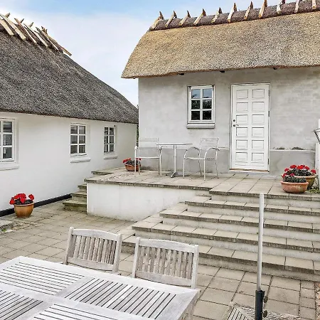 4 Star Holiday In Haarby Casa de Férias *
